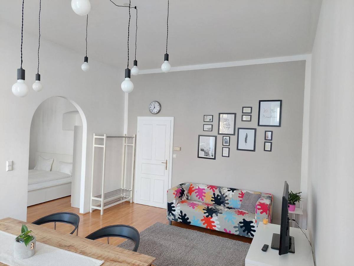 Vienna Charm Apartment Luaran gambar
